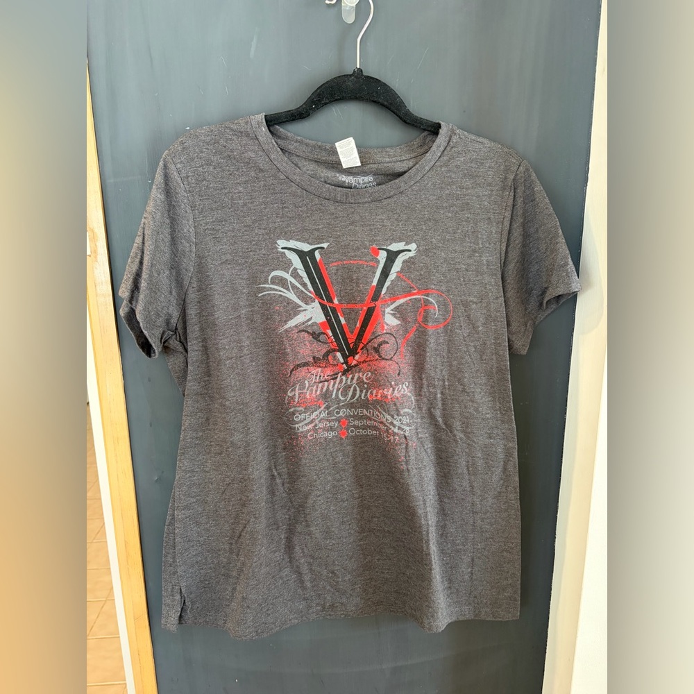 Vampire Diaries Convention T Shirt 2021